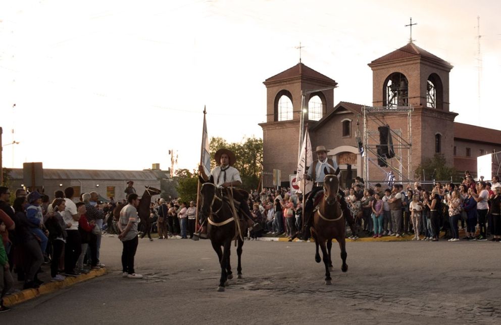 Rumbo a las patronales: convocan a reunión por el desfile gaucho en Merlo