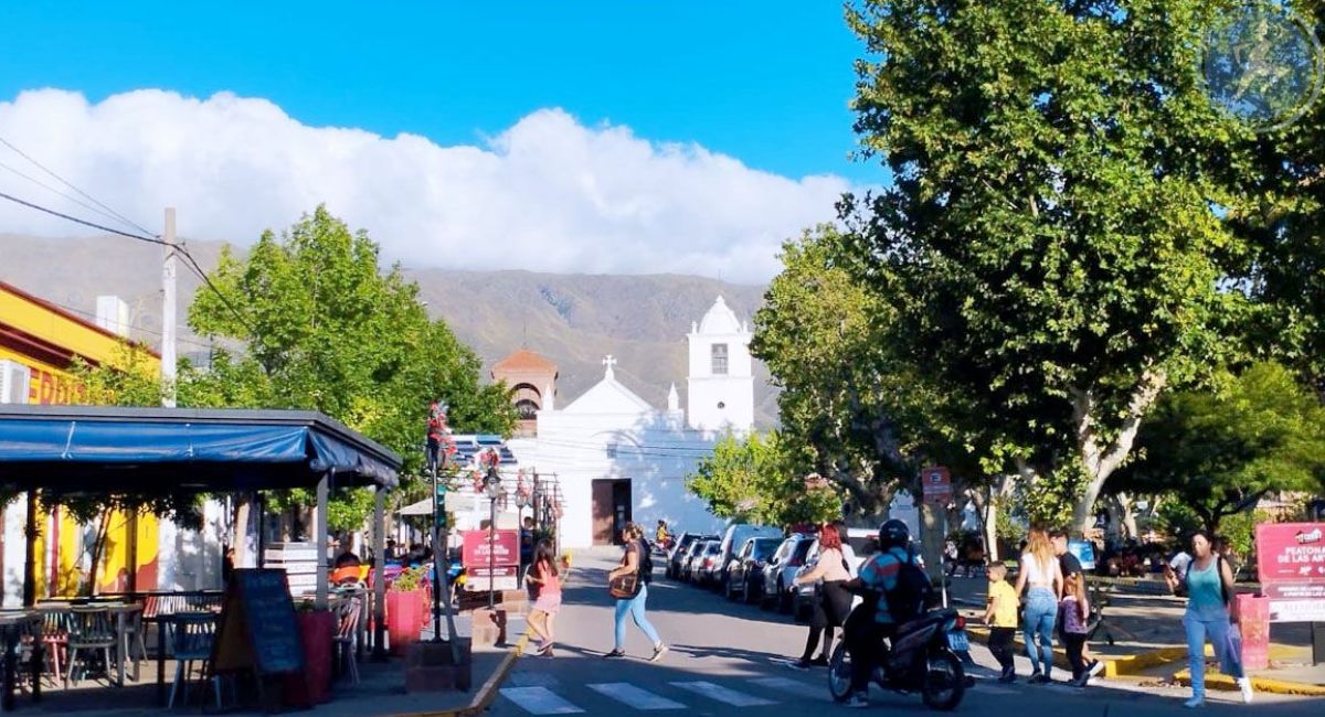 Cuánto cuesta visitar Villa de Merlo este verano