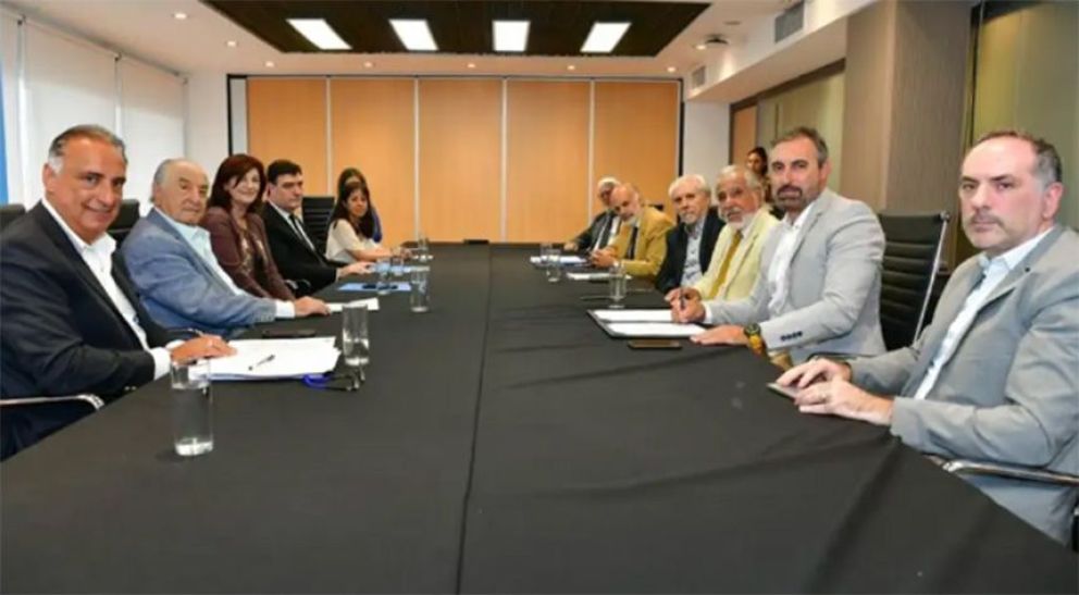 Empleados de comercio cerraron paritaria anual con el 101 % de  aumento 