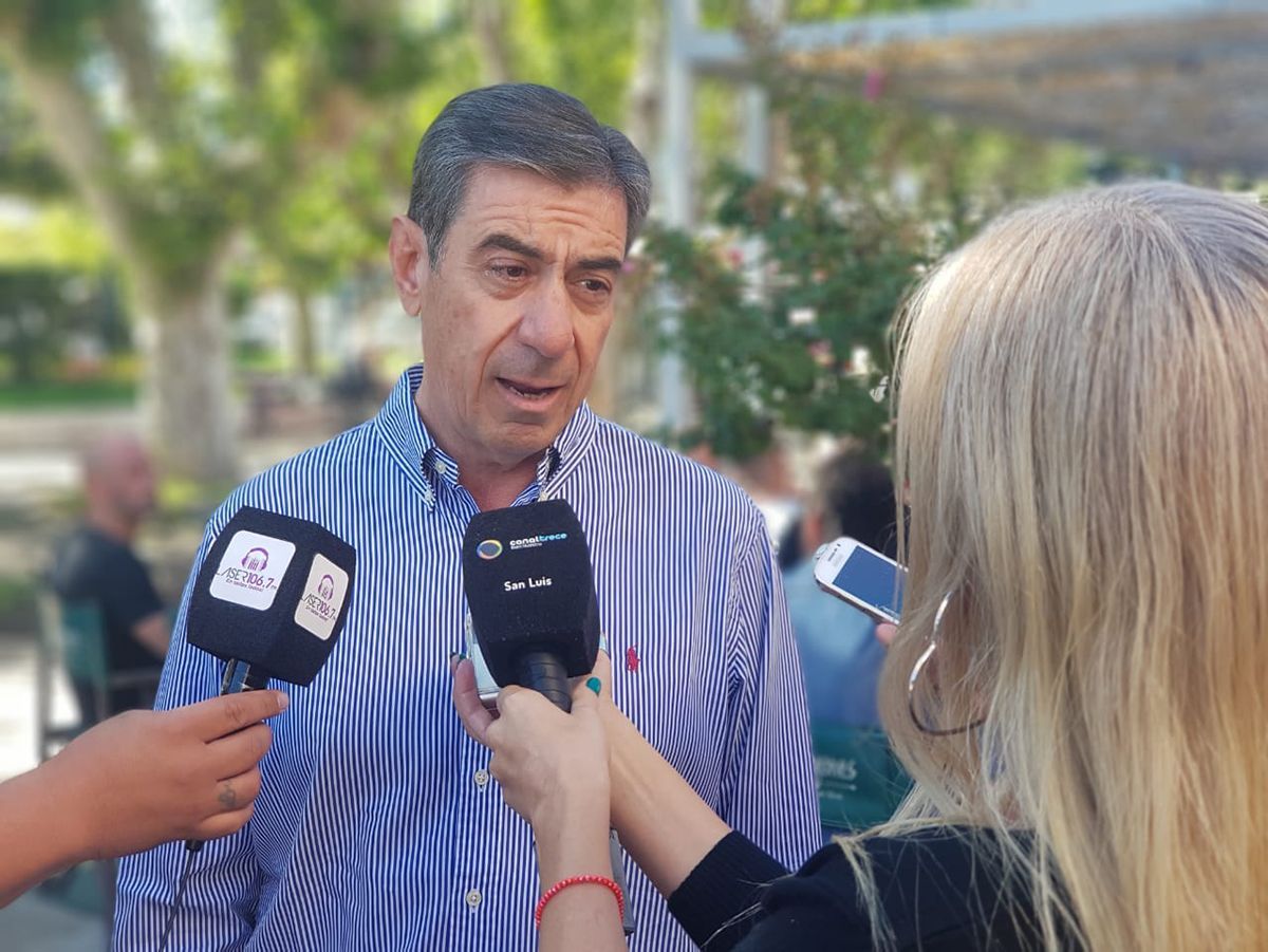 El “Gato” Fernández estuvo en la Villa de Merlo