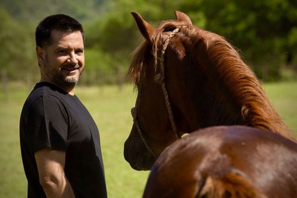 Con Jorge Rojas, rememoran la cabalgata de la primera edición de la Fiesta Nacional Valle del Sol