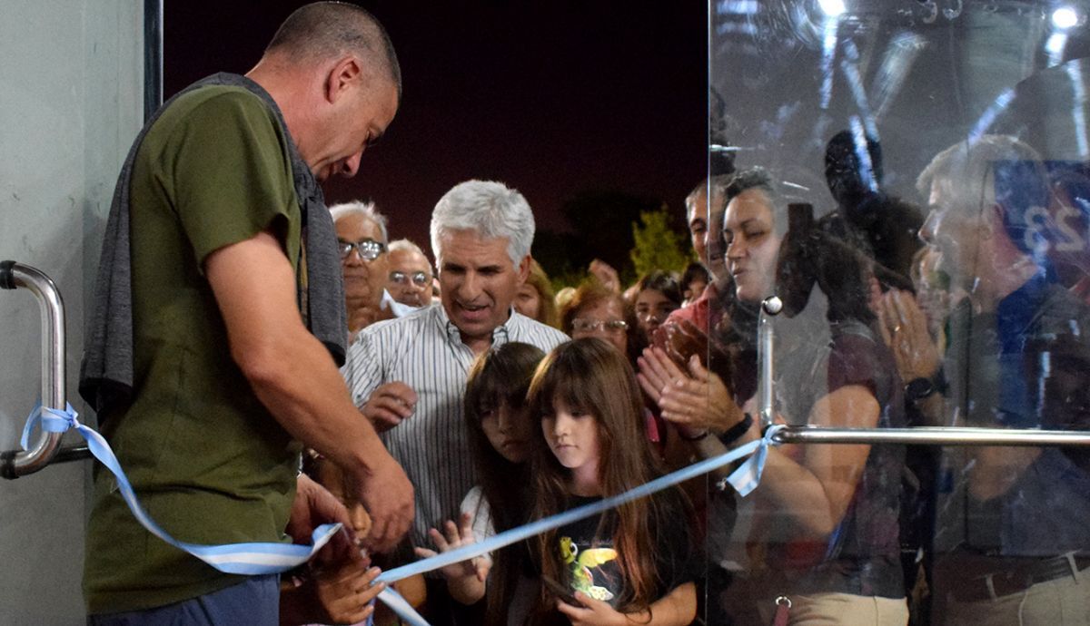 Este jueves por la tarde se dejó oficialmente inaugurada la sede del partido Avanzar en Merlo.