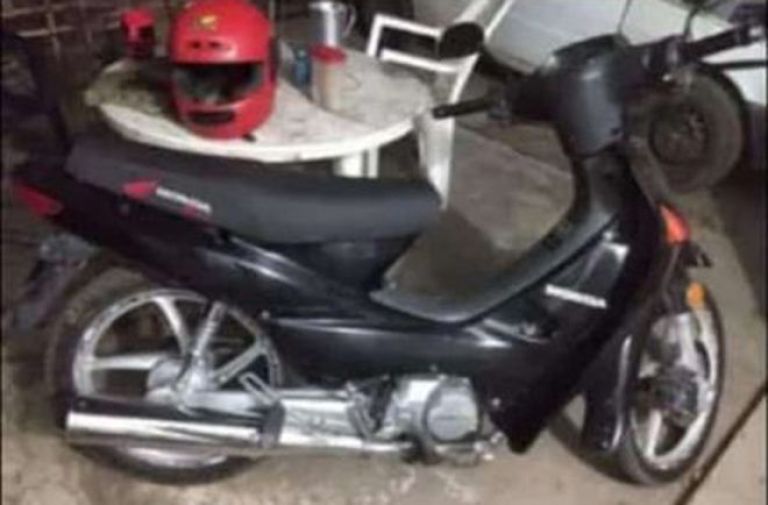 Robaron una motocicleta en pleno centro de Merlo