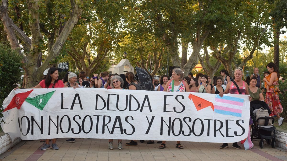 8M: El reclamo de las mujeres y las disidencias tomó las calles de ...