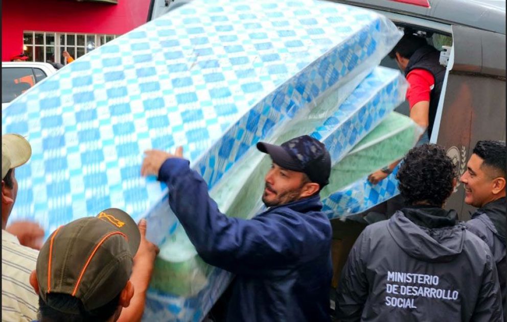 El Gobierno provincial asistió a 130 familias de la Villa de Merlo