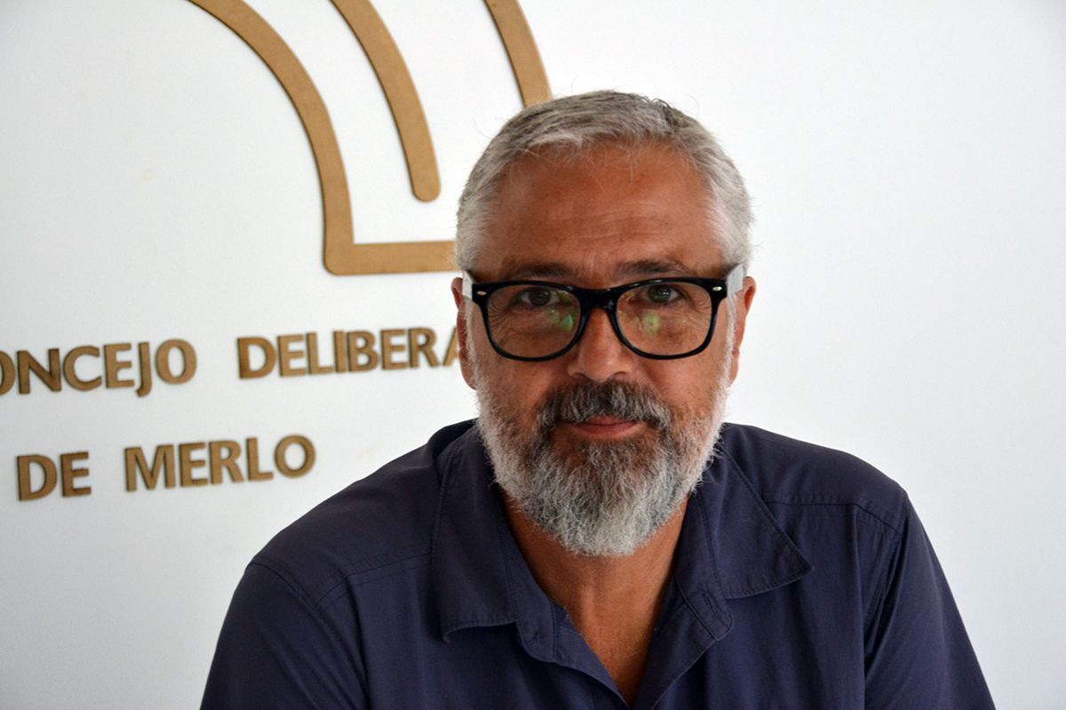 Carlos Almena será candidato a Intendente