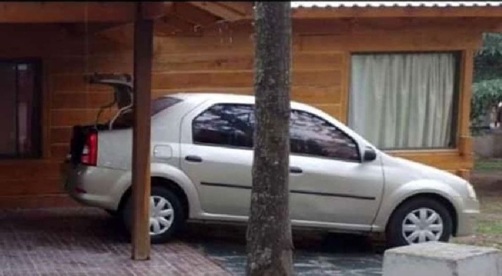 Robaron un auto del garaje de una casa en Villa de Merlo