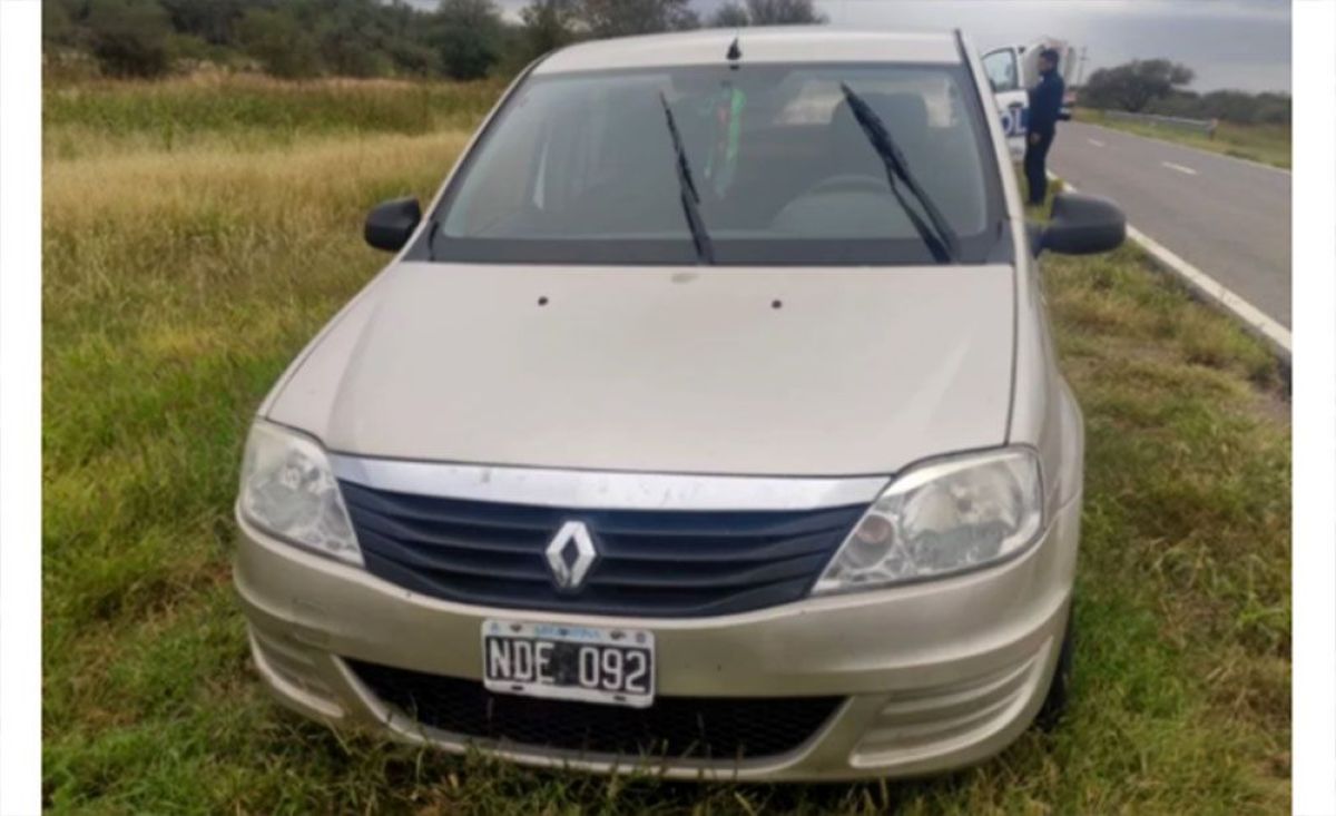 Encontraron cerca de la ciudad de San Luis al auto robado en Merlo