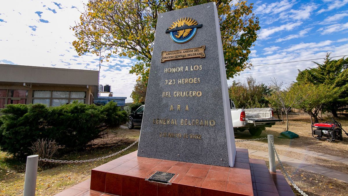 Homenaje a los héroes del crucero ARA “General Belgrano”