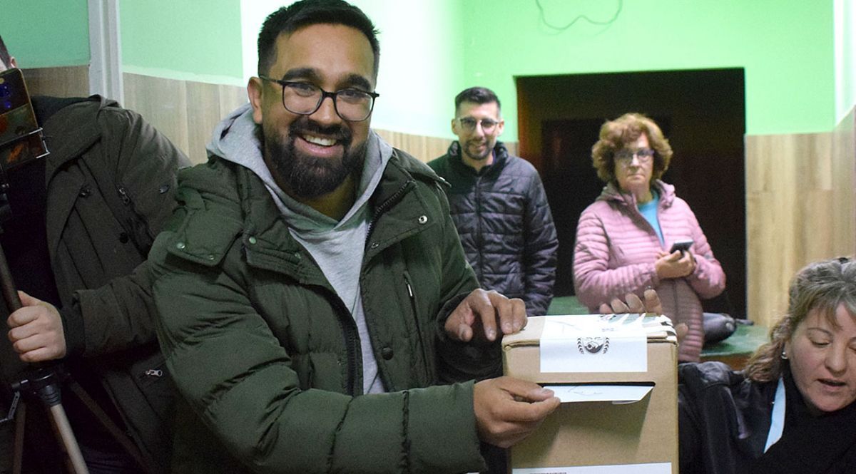 Votó Juan Álvarez Pinto: "Va a ser un día de cambio en toda la provincia"